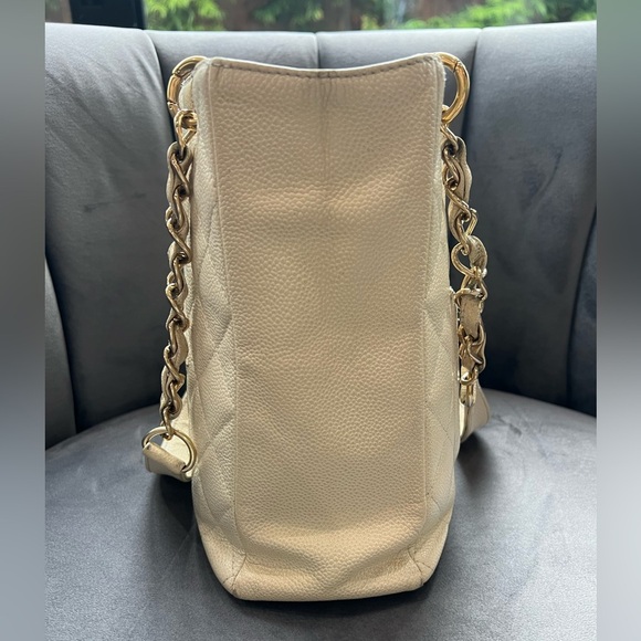 Sold-CHANEL Caviar Quilted Petite Shopping Tote PST - Picture 10 of 16